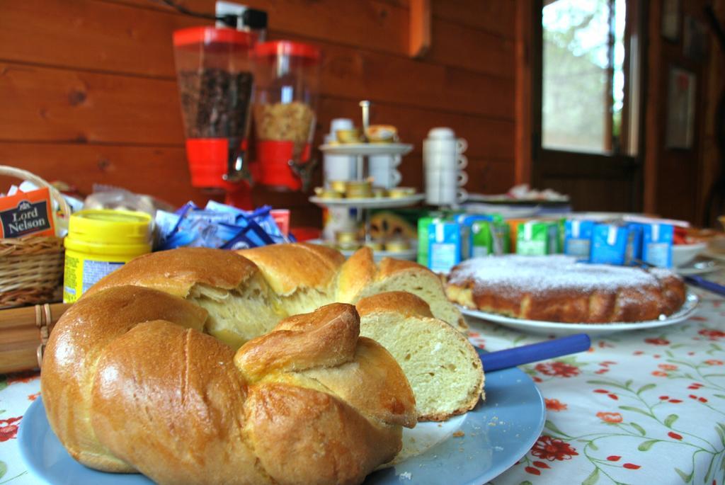 Bed And Breakfast Pieffe Frascineto Extérieur photo