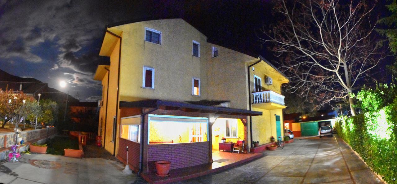 Bed And Breakfast Pieffe Frascineto Extérieur photo