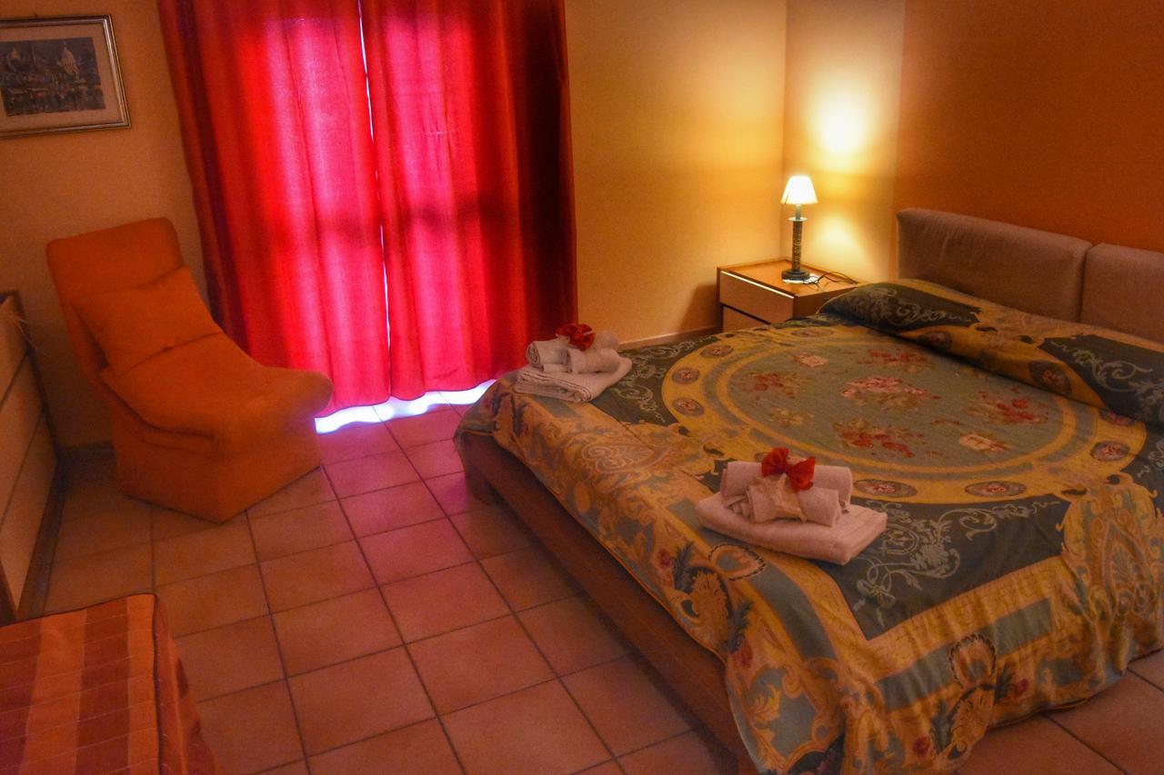 Bed And Breakfast Pieffe Frascineto Extérieur photo