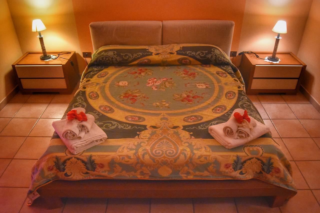 Bed And Breakfast Pieffe Frascineto Extérieur photo