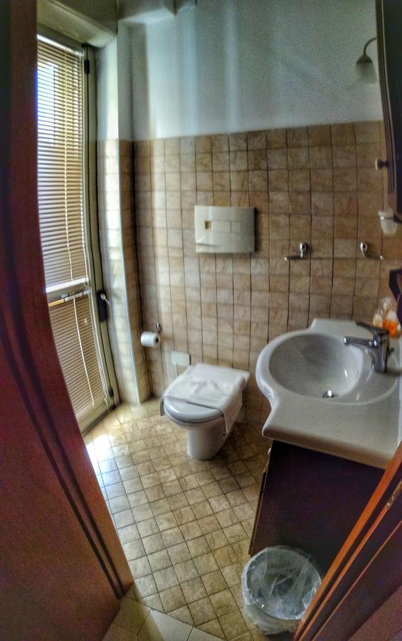 Bed And Breakfast Pieffe Frascineto Extérieur photo