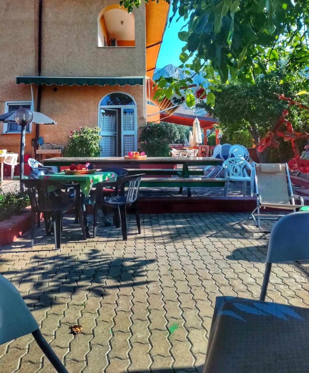 Bed And Breakfast Pieffe Frascineto Extérieur photo
