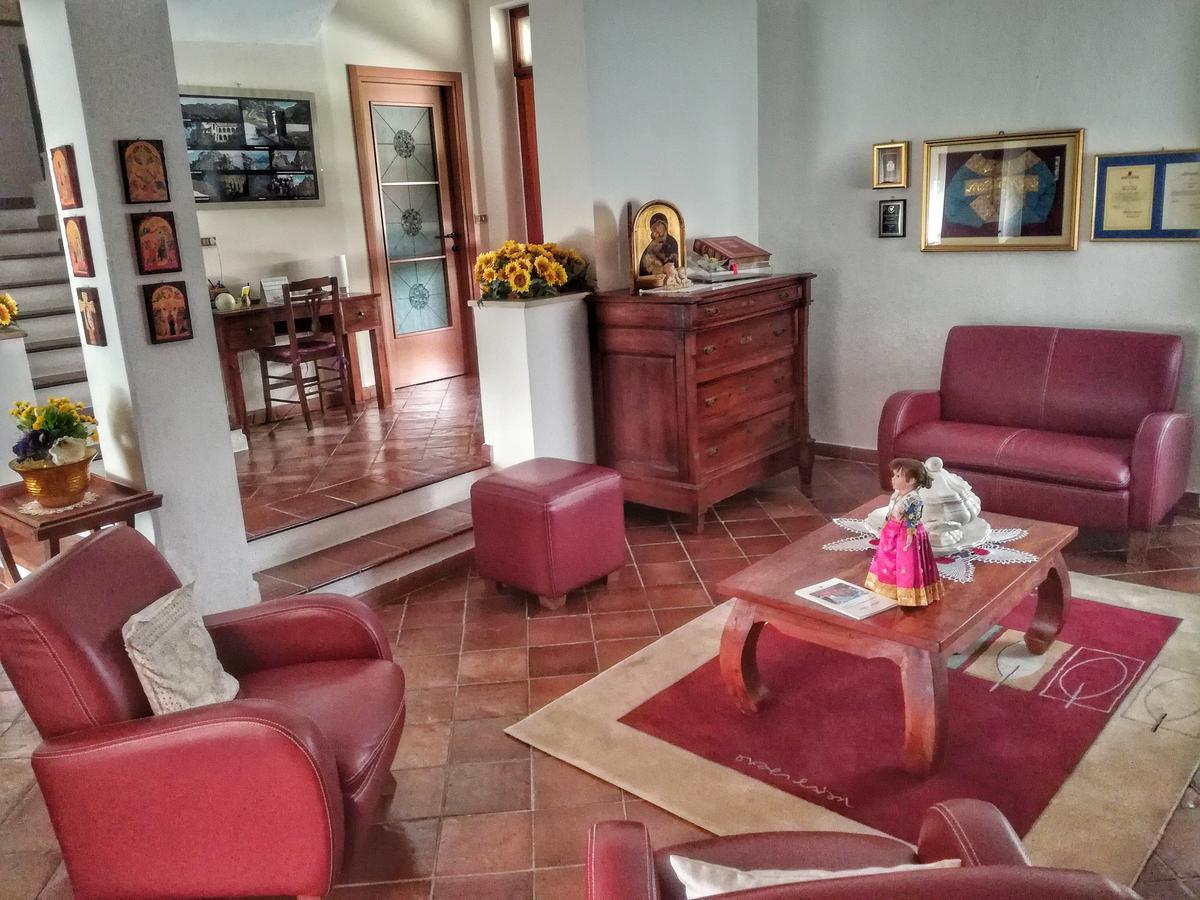 Bed And Breakfast Pieffe Frascineto Extérieur photo